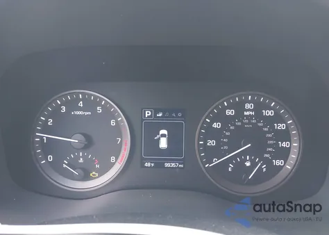 2017 Hyundai Tucson Sport z USA, uszkodzony, nr VIN KM8J33A2XHU415775